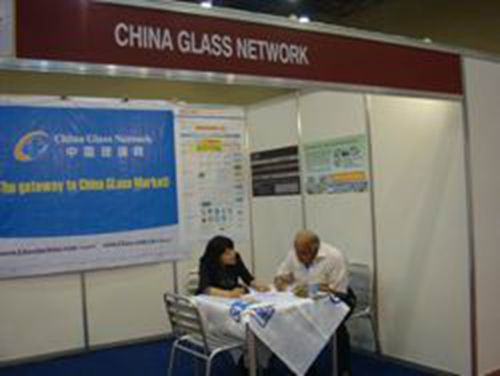 GLASS WORLD 2010